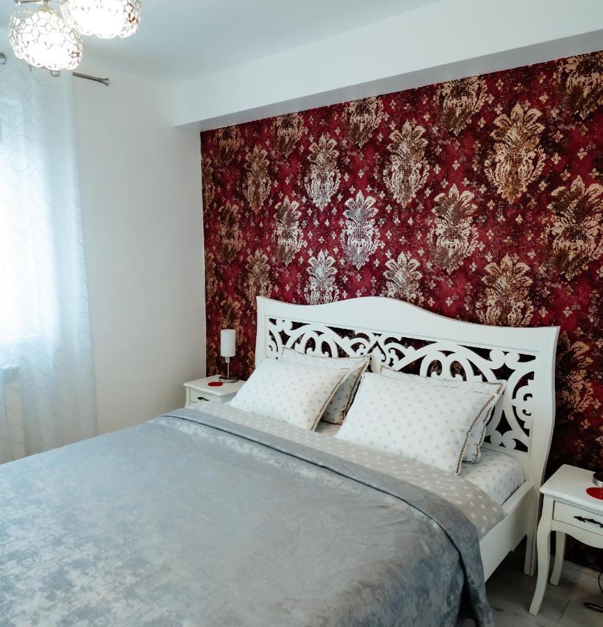Carla'S Apart Palas-Hala Centrala 1 Bedroom, Airport Shuttle Iasi Exterior foto