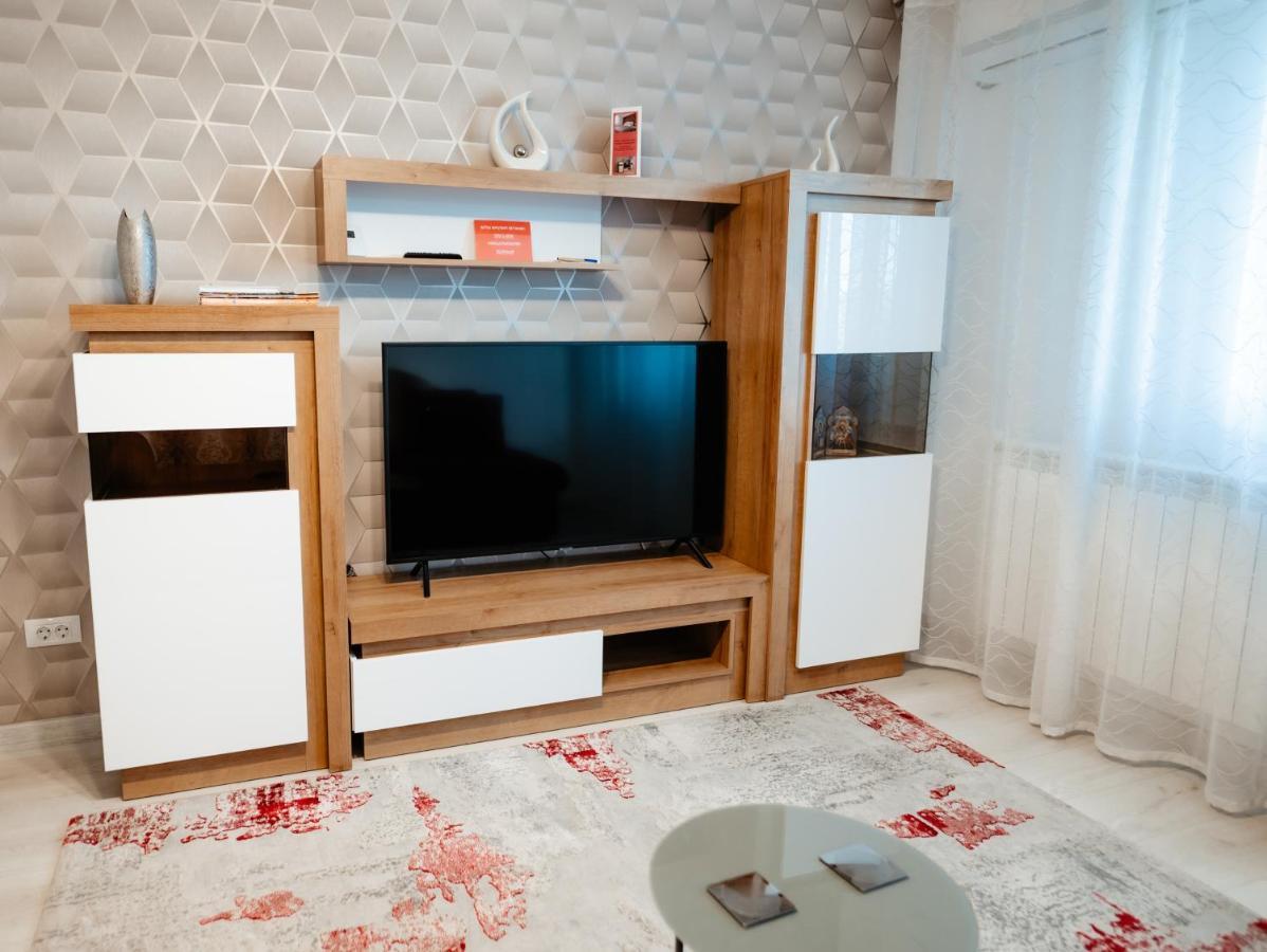 Carla'S Apart Palas-Hala Centrala 1 Bedroom, Airport Shuttle Iasi Exterior foto