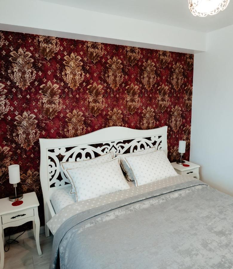 Carla'S Apart Palas-Hala Centrala 1 Bedroom, Airport Shuttle Iasi Exterior foto